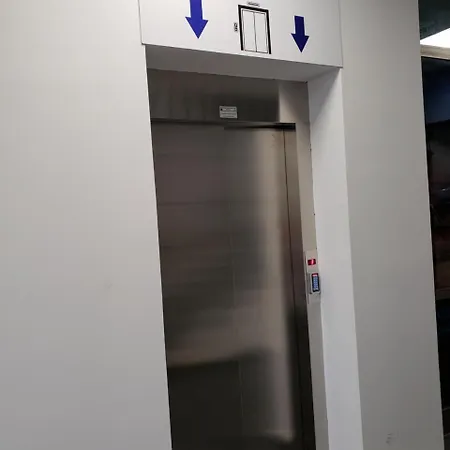 Center Luxury Apartment